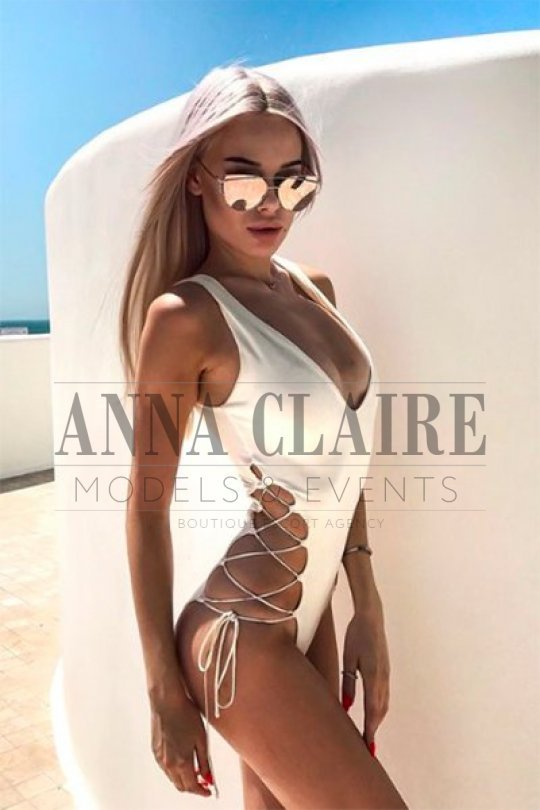 Anna Claire London Escorts