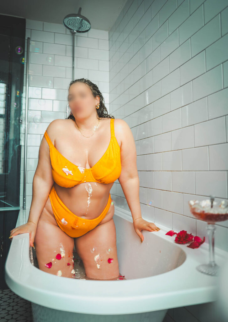 Tabitha Jones BBW Companion